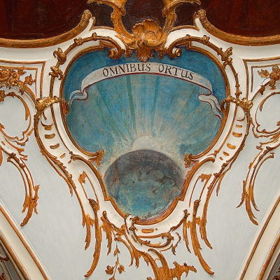 Polling Reliquienkapelle Emblem Sonnenaufgang